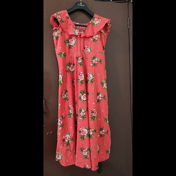 FLORAL PEACH DRESS - Picture 2 of 8